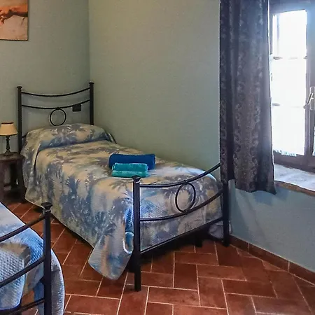 Daire In With House A Panoramic View Monticiano